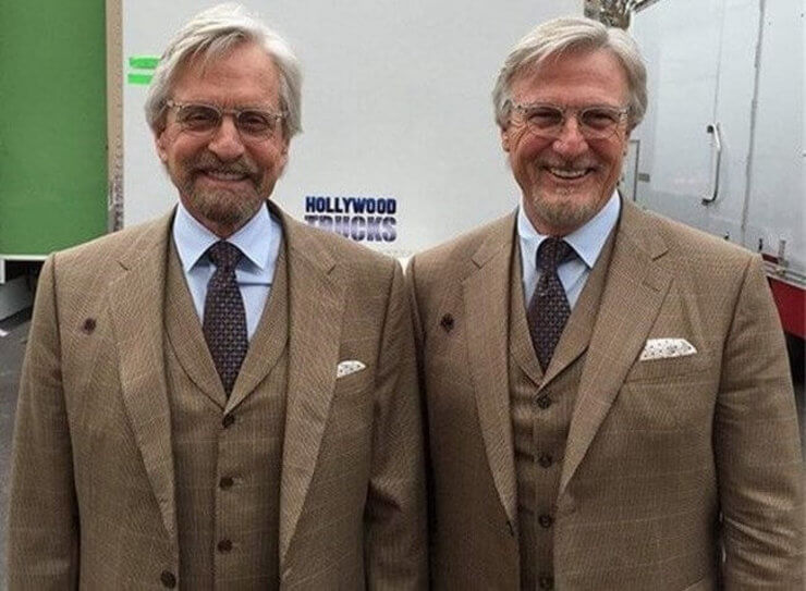 10 dublês que parecem irmãos gêmeos de estrelas famosas de Hollywood Dublês que são a cara de estrelas famosas do cinema