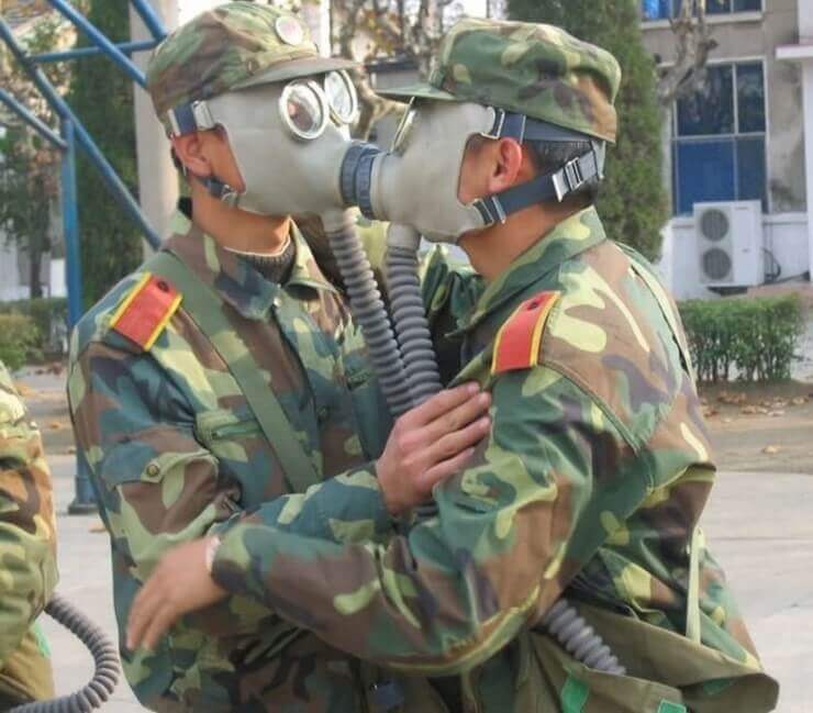 20 soldados engraçados que decidiram zoar o Exército Soldados engraçados do Exército