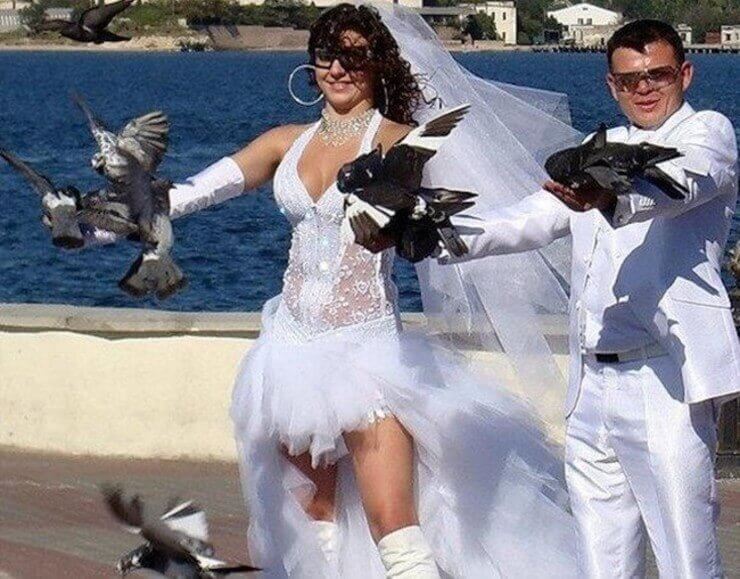 As fotos de álbuns de casamento mais bizarras da internet Fotos de álbuns de casamento engraçadas