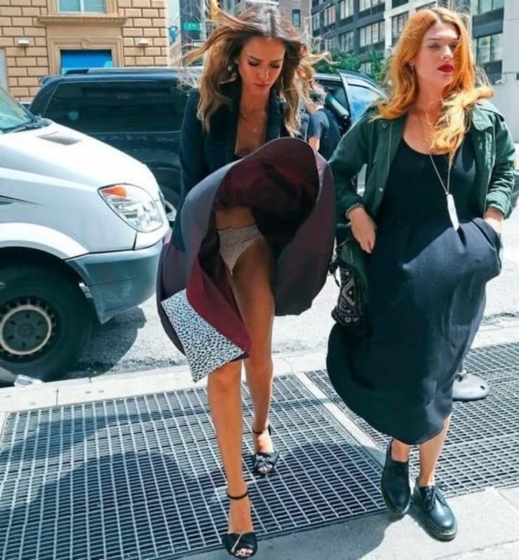 20 famosas flagradas em momentos impróprios em público Famosas flagradas em momentos impróprios