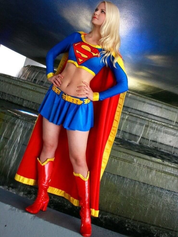 Cosplays da Supergirl gostosas