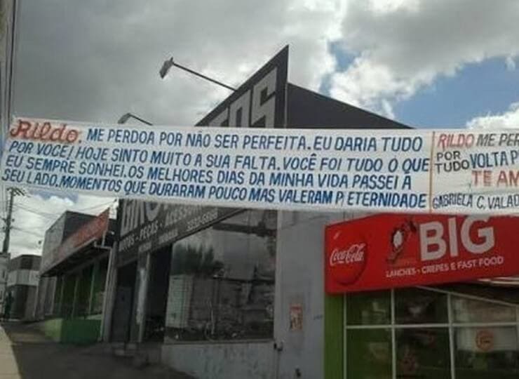 Situações bizarras de namoro