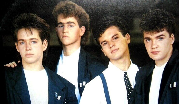 A primeira versão do grupo Dominó