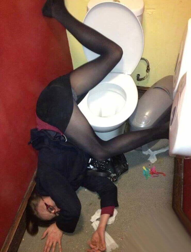 Mulheres bêbadas fazendo coisas engraçadas