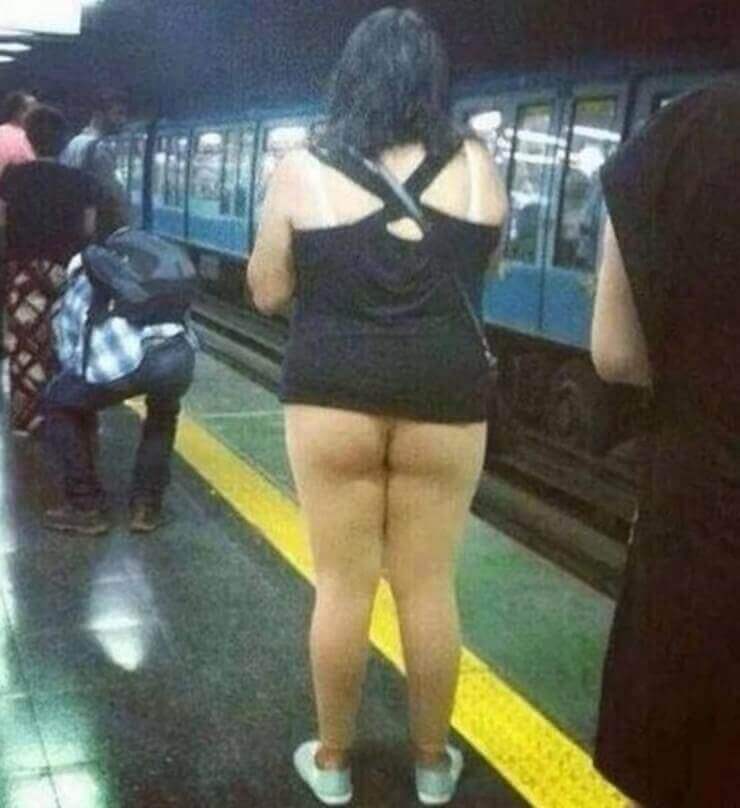 Mulheres gostosas usando calça legging