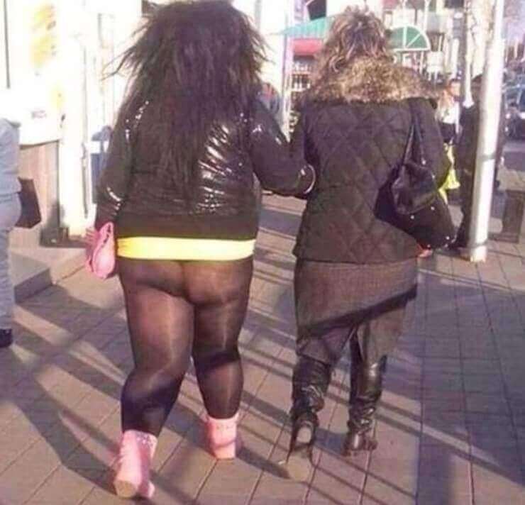 Mulheres gostosas usando calça legging