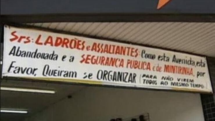 20 pessoas irritadas que fizeram pedidos bizarros a ladrões Pedidos bizarros a ladrões feitos por pessoas desesperadas