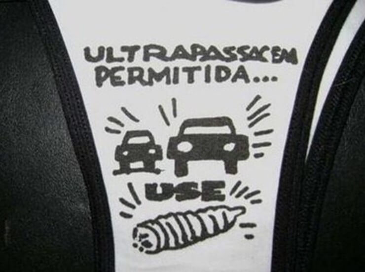 20 calcinhas com mensagens bizarras que merecem o Oscar Calcinhas com mensagens bizarras