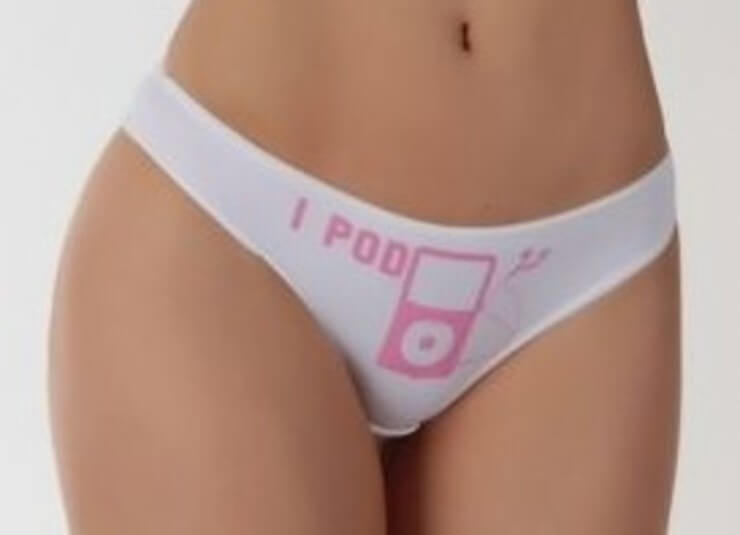 20 calcinhas com mensagens bizarras que merecem o Oscar Calcinhas com mensagens bizarras