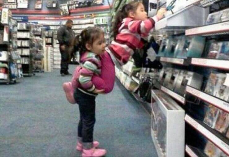 Fotos bizarras de crianças sapecas