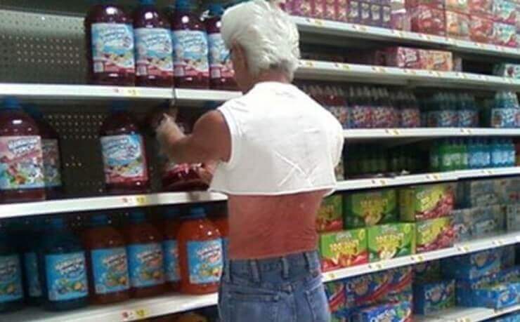 20 tipos de pessoas esquisitas que só são vistas no Walmart Pessoas esquisitas vistas no Walmart