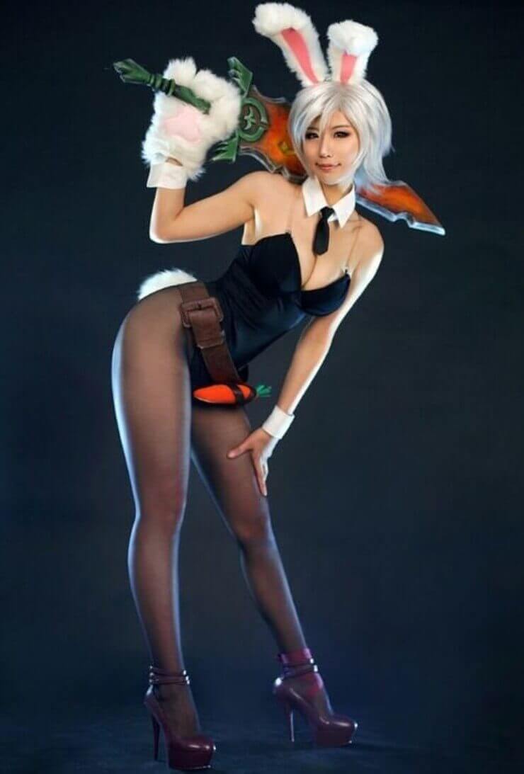 20 cosplays provocantes revelando a beleza da mulher nerd Cosplays provocantes mais sensuais do mundo