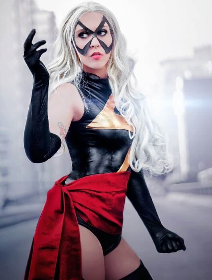 As mais belas modelos nerds como cosplay da Capitã Marvel O melhor cosplay da Capitã Marvel