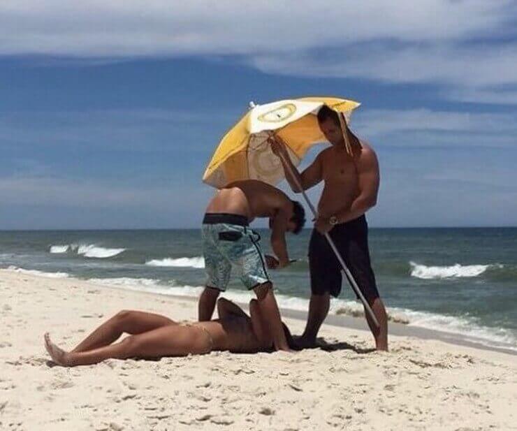 20 fotos que mostram como é a vida de quem tem namorada A vida de quem tem namorada retratada em imagens