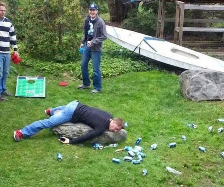 20 motivos hilários para você não misturar bebida com festa Motivos hilários para você nunca mais beber