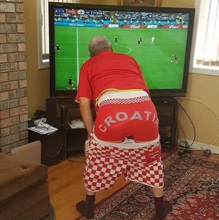 Fotos bizarras de pessoas sem juízo