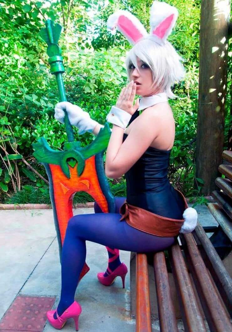 Cosplayer brasileira Dy Chan nua