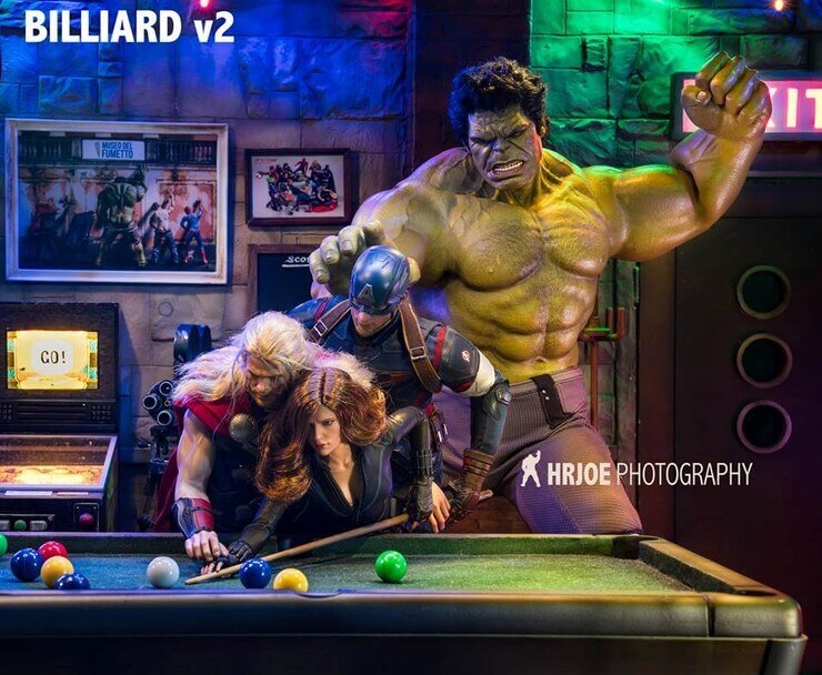 A vida secreta e bizarra de Os Vingadores mostrada pelo artista Edy Hardjo