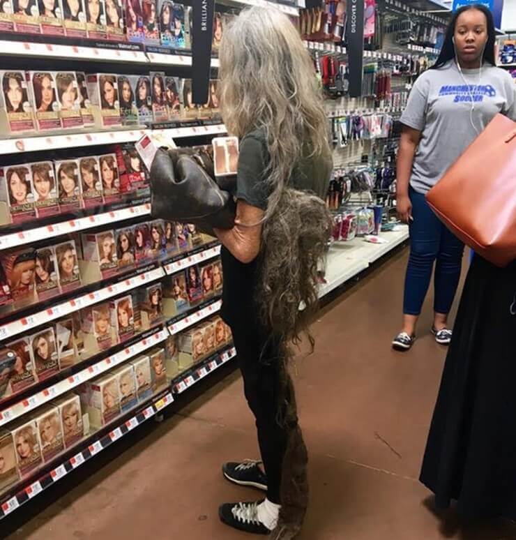 20 clientes sem noção que você pode encontrar na hora das compras Clientes sem noção vistos em supermercados