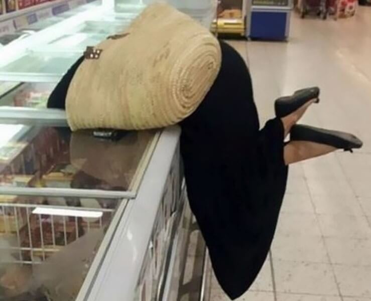 20 clientes sem noção que você pode encontrar na hora das compras Clientes sem noção vistos em supermercados