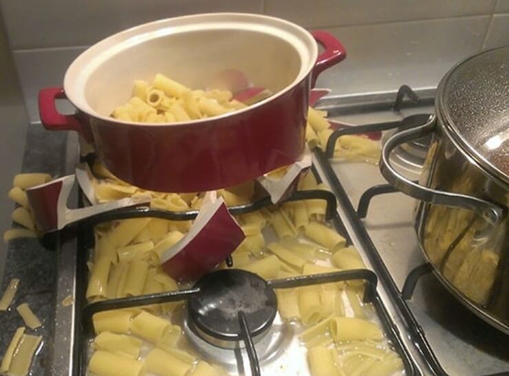 20 pessoas sem talento que precisam ficar muito longe de uma cozinha Pessoas sem talento que não podem chegar perto de uma cozinha