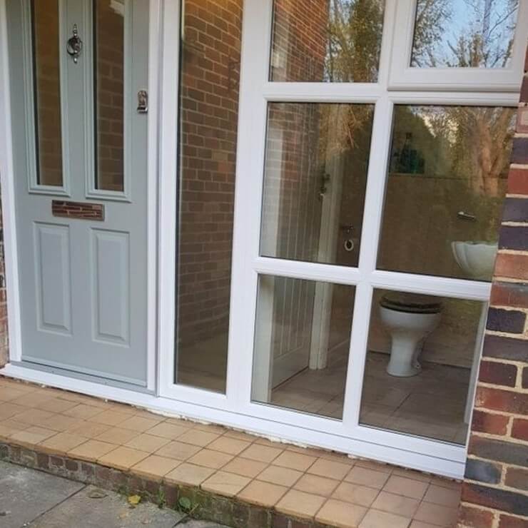 Pessoas bizarras sem a menor ideia de como se fazer uma reforma