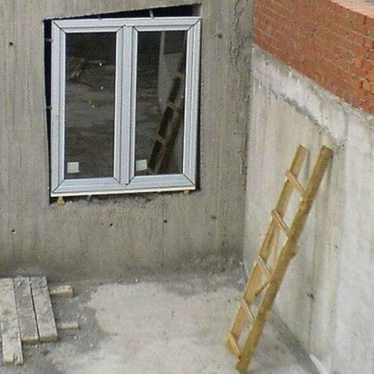 Erros engraçados de construções que ninguém consegue entender