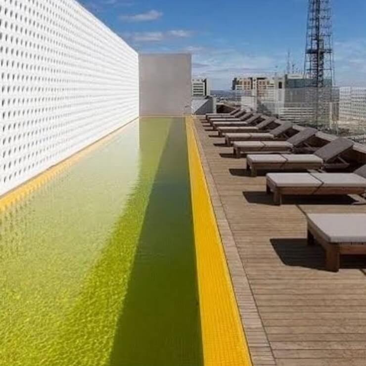 Erros engraçados de construções que ninguém consegue entender