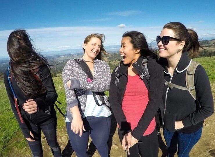 As coisas engraçadas que só as mulheres que têm cabelo comprido vão entender