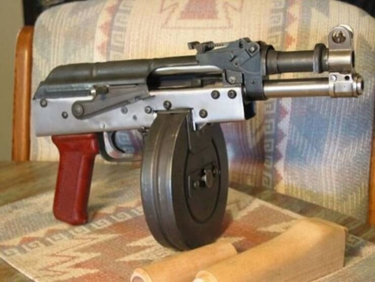 20 armas antigas exóticas que você vai duvidar de que elas existiram Armas antigas exóticas que vão fazer você dar várias risadas