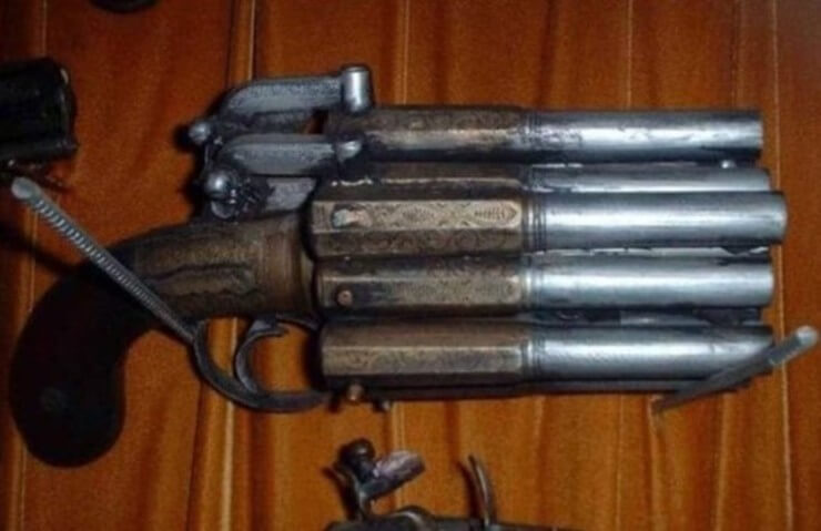 20 armas antigas exóticas que você vai duvidar de que elas existiram Armas antigas exóticas que vão fazer você dar várias risadas
