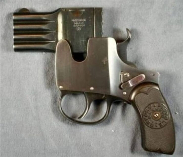 20 armas antigas exóticas que você vai duvidar de que elas existiram Armas antigas exóticas que vão fazer você dar várias risadas