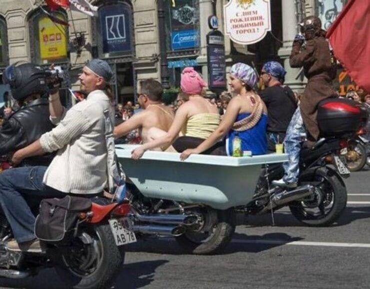 20 pessoas em cenas divertidas que só podem ser vistas lá na Rússia Cenas divertidas que só são vistas na Rússia