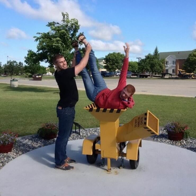 20 pessoas sem noção que parecem gostar de chamar a atenção Pessoas sem noção que gostam de chamar a atenção