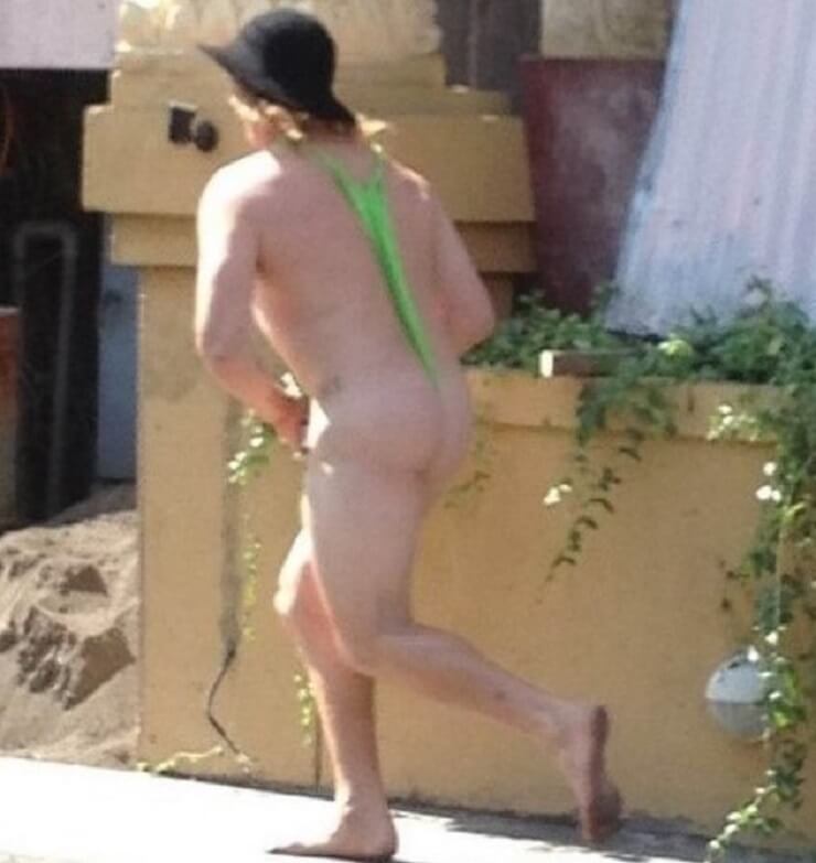 20 pessoas sem noção que parecem gostar de chamar a atenção Pessoas sem noção que gostam de chamar a atenção