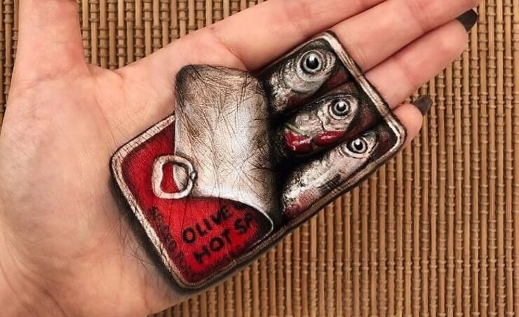 Obra de arte feita de maquiagem da artista Mimi Choi