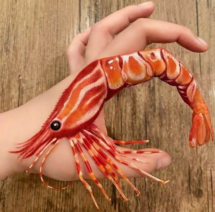 Obra de arte feita de maquiagem da artista Mimi Choi