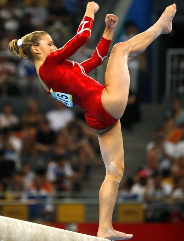 20 motivos excitantes para você gostar da ginástica feminina Atletas da ginástica feminina gostosas