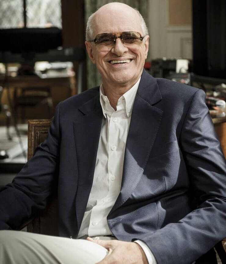 10 ídolos brasileiros com formações diferentes das carreiras Ídolos brasileiros com formações universitárias diferentes das profissões