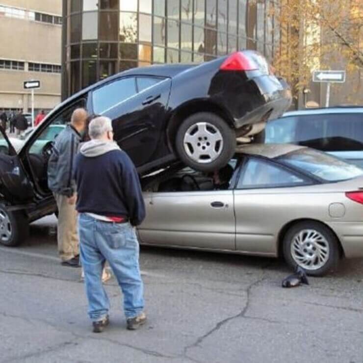 Acidentes de carro engraçados