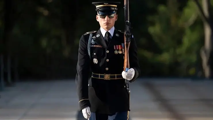 Túmulo do Soldado Desconhecido: História, Honra e Sacrifício Túmulo do Soldado Desconhecido